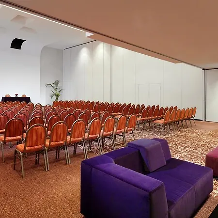Sheraton Milan Malpensa Airport & Conference Centre Hotel 4*