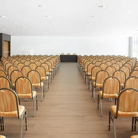 Sheraton Milan Malpensa Airport & Conference Centre Hotel 4*