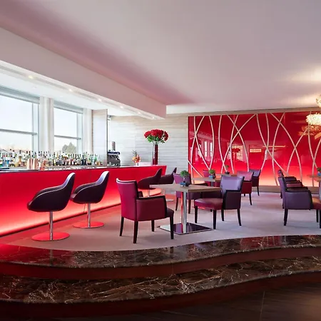 Sheraton Milan Malpensa Airport & Conference Centre Hotel Ferno