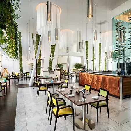 Sheraton Milan Malpensa Airport & Conference Centre 4* Ferno