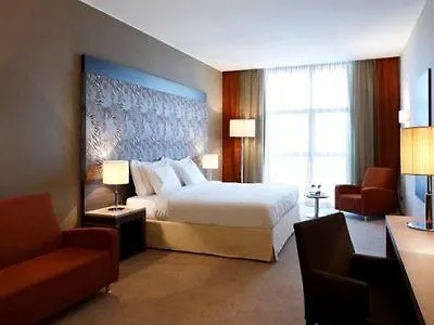Hotel Sheraton Milan Malpensa Airport & Conference Centre 4*
