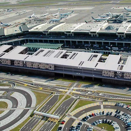 Sheraton Milan Malpensa Airport & Conference Centre Hotel