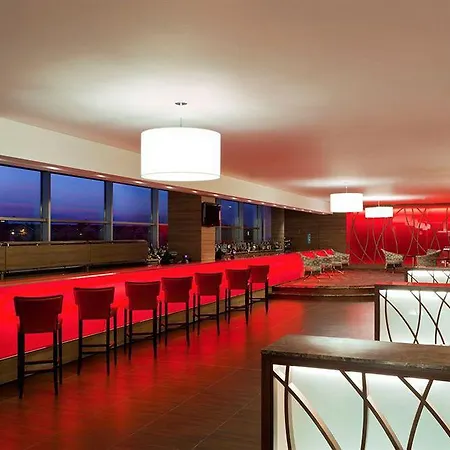 Hotel Sheraton Milan Malpensa Airport & Conference Centre