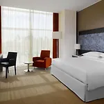 Sheraton Milan Malpensa Airport & Conference Centre Hotel 4*