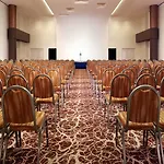 Sheraton Milan Malpensa Airport & Conference Centre Hotel 4*