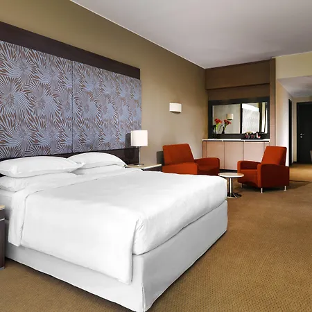 Hotel Sheraton Milan Malpensa Airport & Conference Centre Ferno