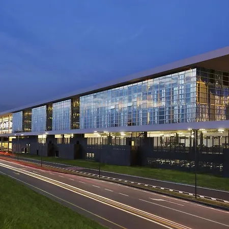 Hotel Sheraton Milan Malpensa Airport & Conference Centre Ferno