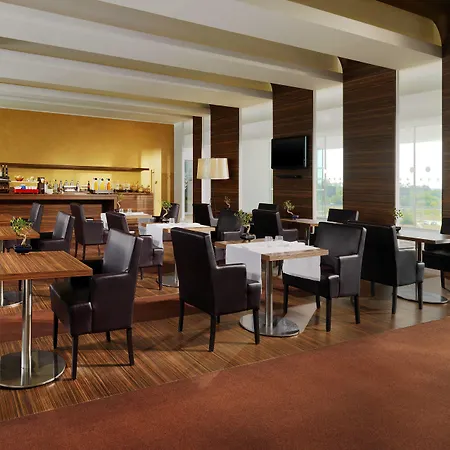 Sheraton Milan Malpensa Airport & Conference Centre Ferno