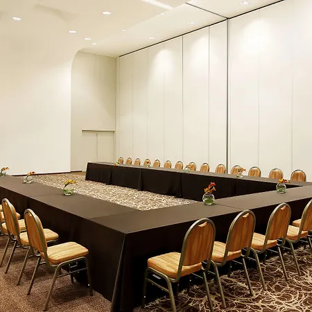 Sheraton Milan Malpensa Airport & Conference Centre Ferno